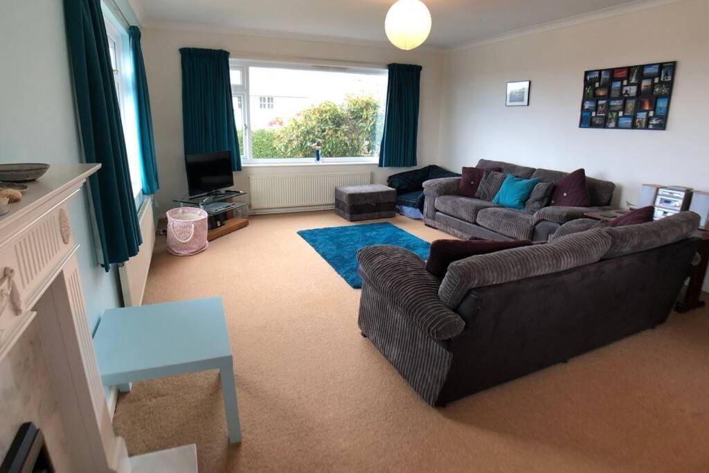 Holiday home Nyth Y Wiwer, Spacious And Peaceful Near Harlech *